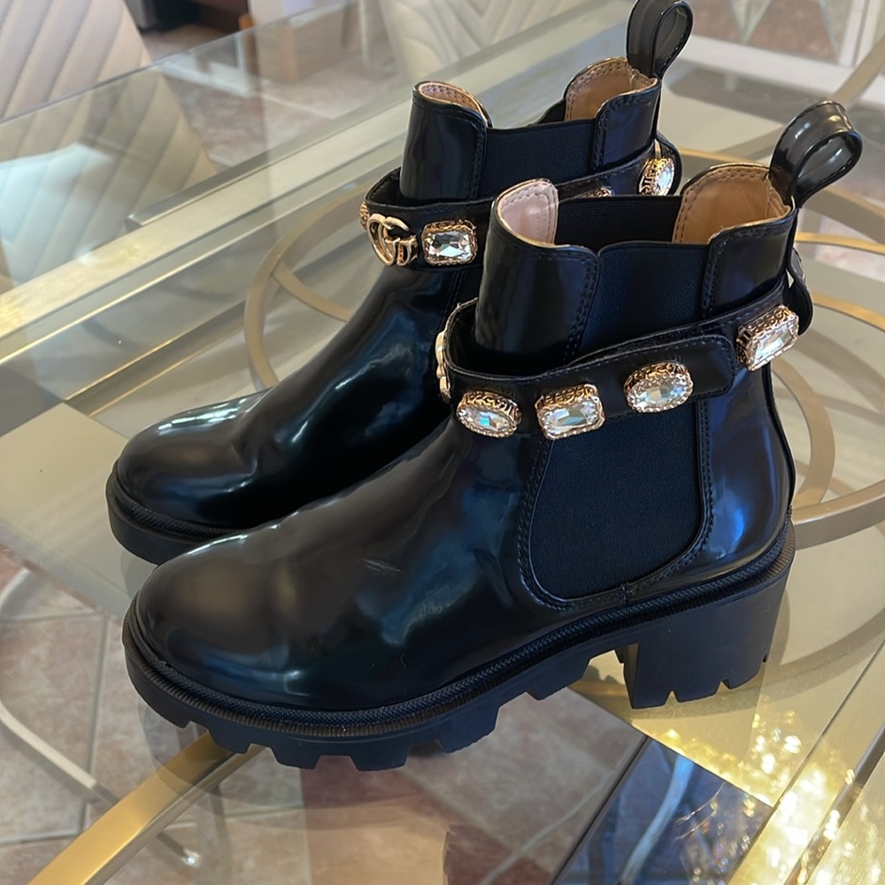 LEATHER GG ANKLE BOOT WITH BELT rhinestones